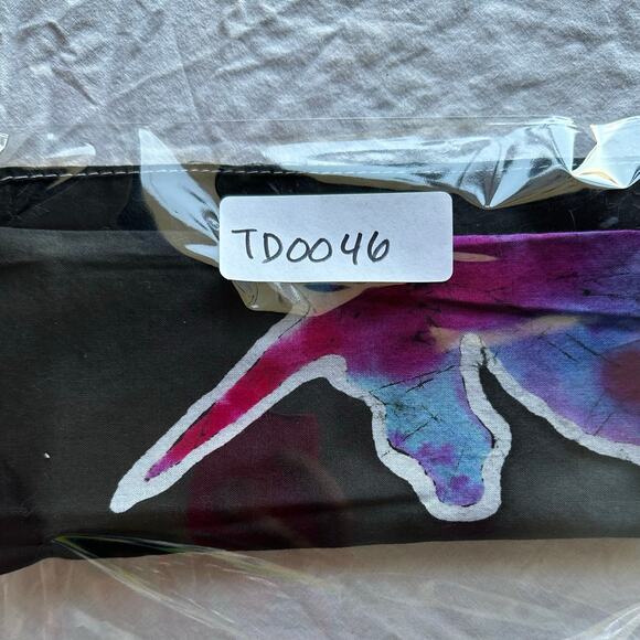 Handmade Batik Wall Art Window Art - Picture 7 of 7